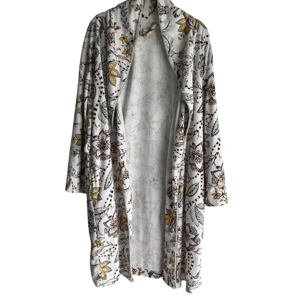 WORLD‎ MARKET White Floral Cozy Lounge Wear Ladies Robe, OS